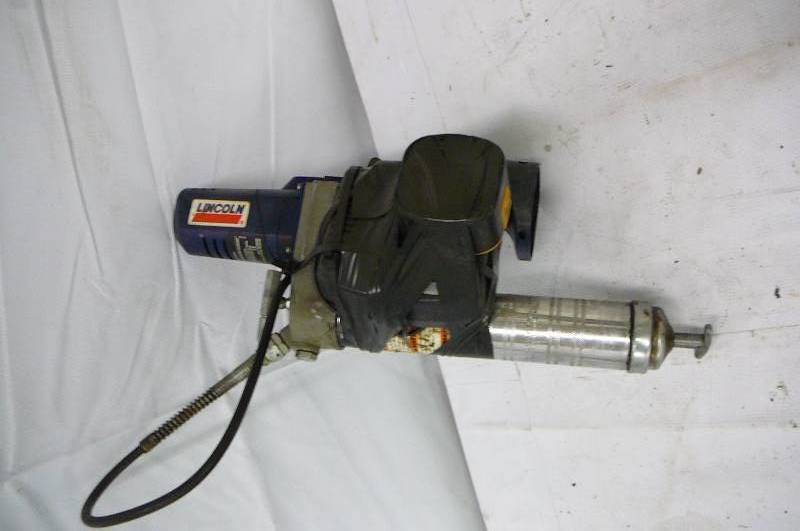 GREASE GUN