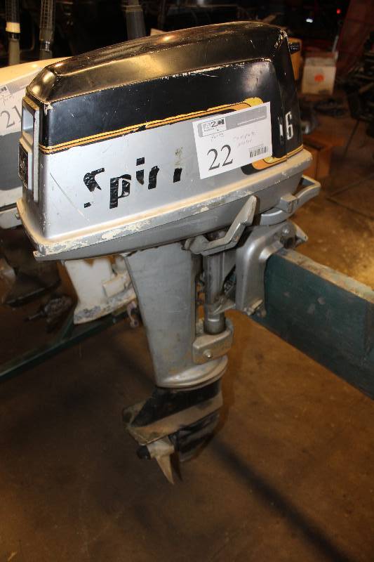 lot 22 image: Spirit Arctic Outboard Boat Motor