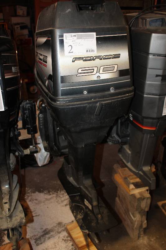lot 2 image: 1998 Mercury Marine Force 90 Outboard Boat Motor