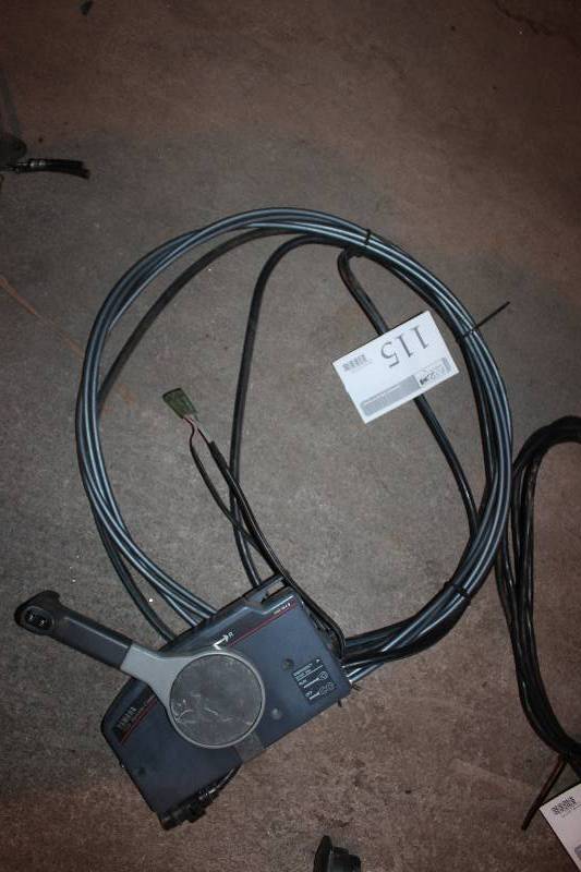 lot 115 image: Control Box w Harness