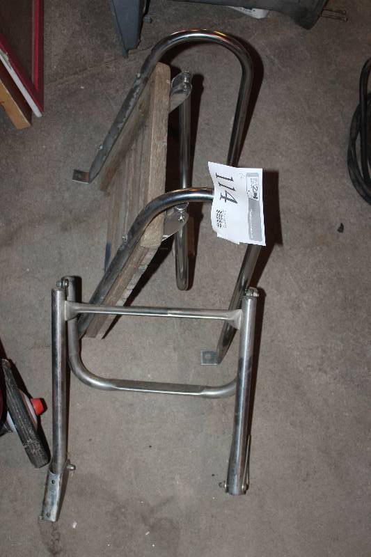 lot 114 image: Boat Step