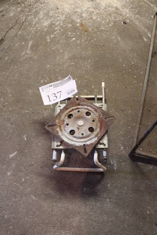 lot 137 image: Boat Seat Base