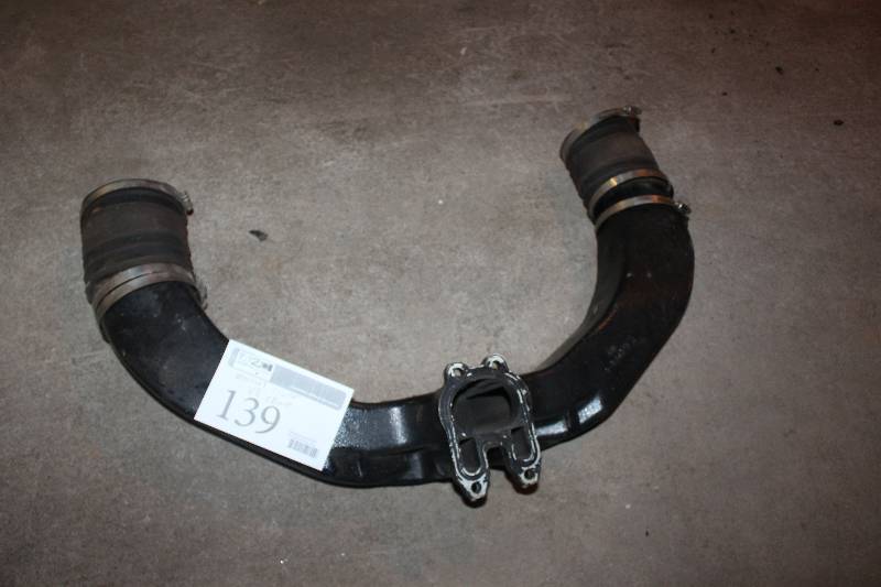 lot 139 image: MerCruiser V8 Boat Motor Exhaust
