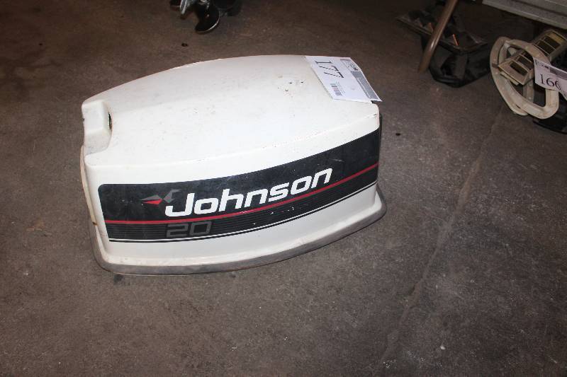 lot 177 image: Johnson 20 Outboard Boat Motor Top Cover