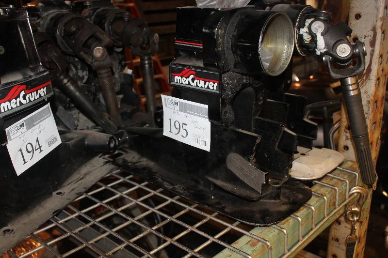 lot 195 image: MerCruiser Upper Housing