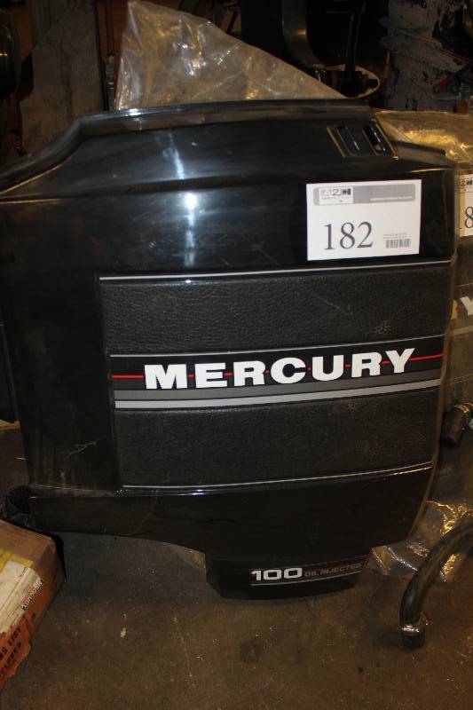 lot 182 image: Mercury 100 Outboard Boat Motor Top Cover
