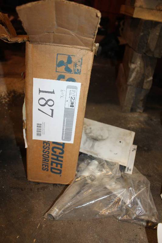 lot 187 image: Box Lot of Steering Brackets, Tubes & Accessories