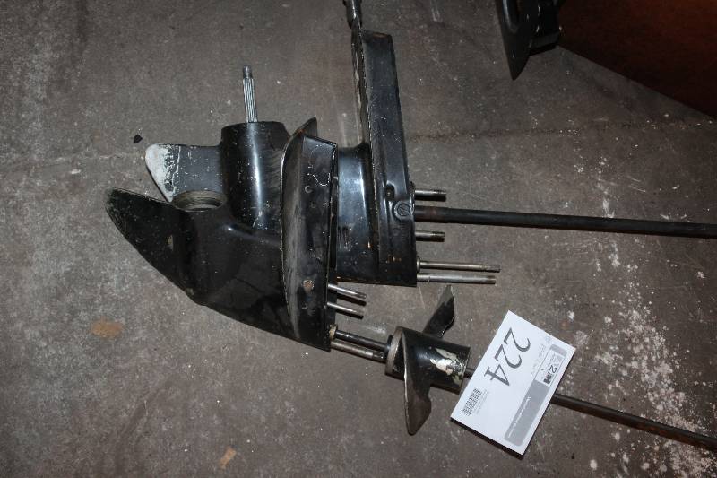 lot 224 image: Lot of (2) Mercury Outboard Motor Lower Units