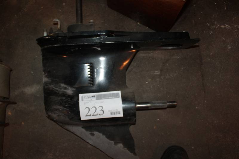 lot 223 image: MerCruiser Outboard Motor Lower Unit