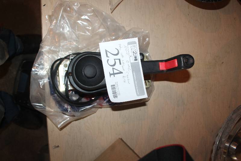 lot 254 image: OMC Control Box