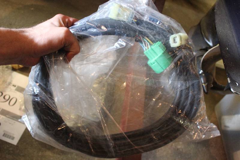 lot 292 image: Honda Wiring Harness