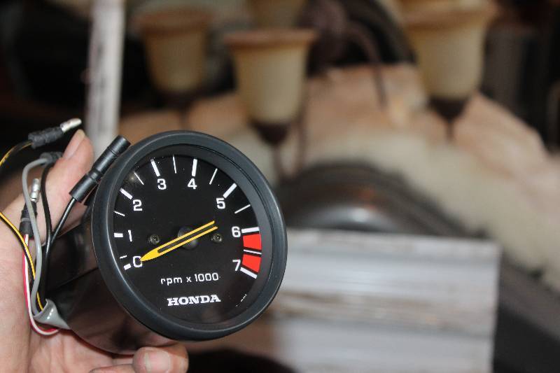 lot 281 image: Honda Tachometer
