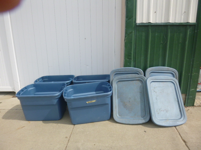 4 Totes