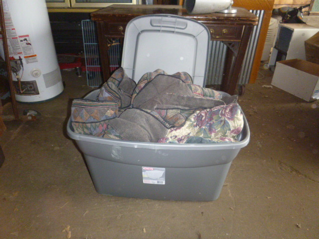 Tote with Lid