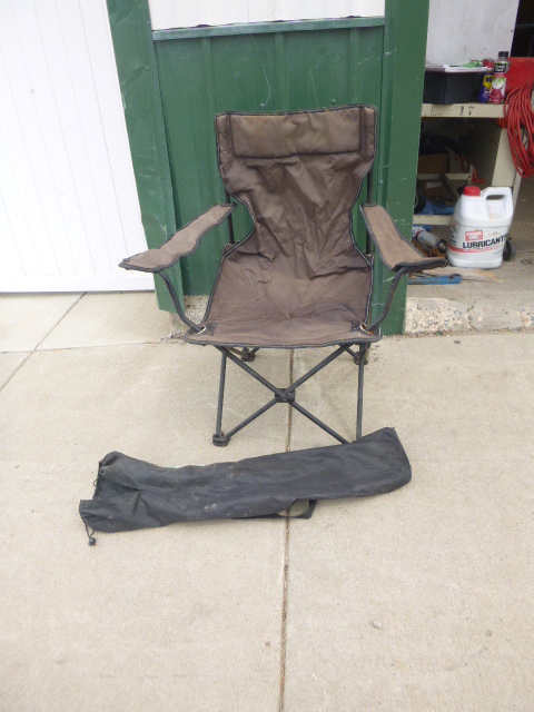 Folding Arm Chair