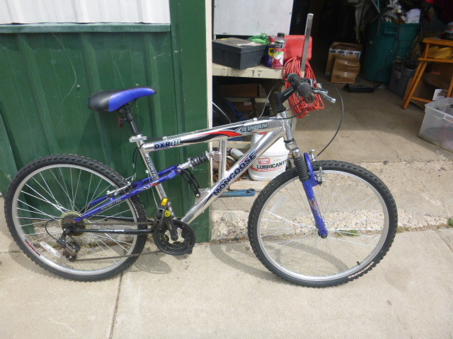 Mongoose DXRAL 21 Speed Bicycle