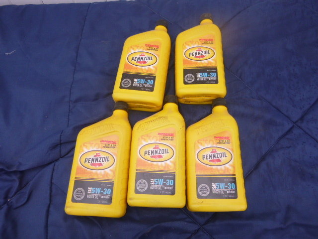 5 Bottles of Pennzoil 5W-30 Motor Oil