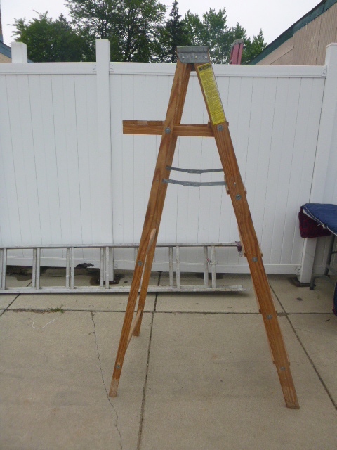 Keller Wood Step Ladder