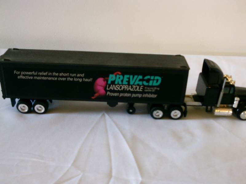 lot 2 image: Prevacid Toy Tractor Trailer Semi Truck