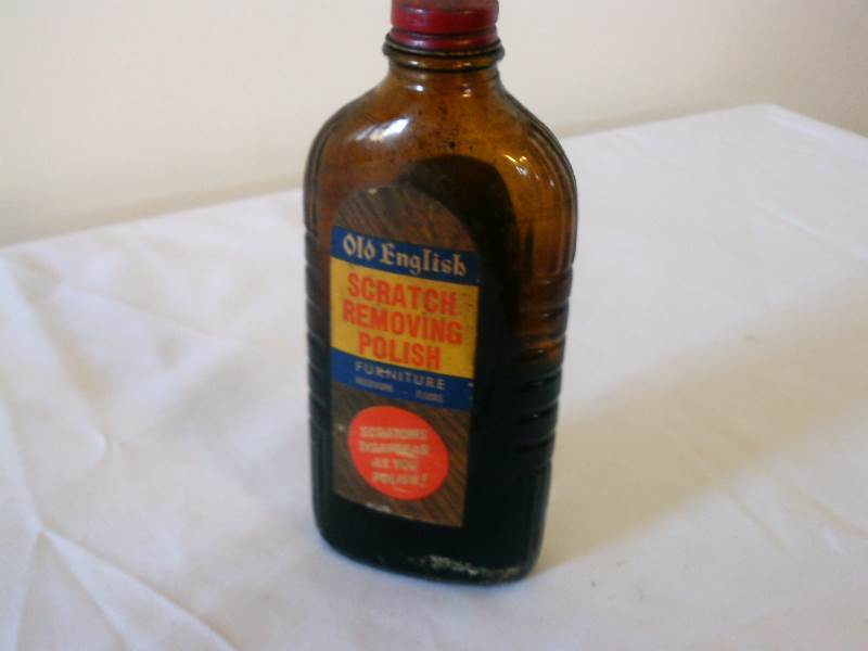 lot 25 image: Old Elnglish Polish, scratch removing, vintage, 12 full, Glass bottle