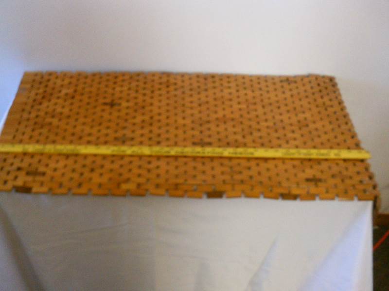 lot 44 image: Wood Dcor (36X20)