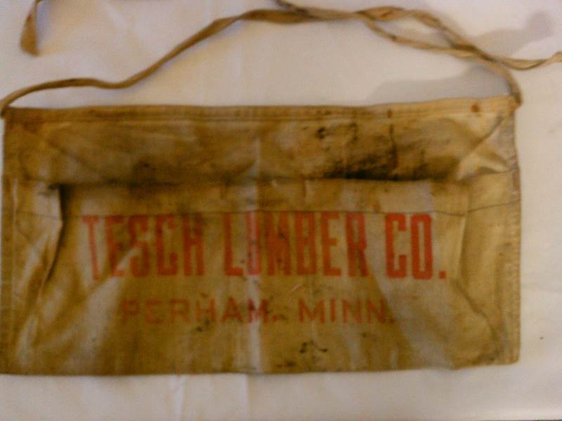 lot 51 image: Tesch Nail Pouch Perham,MN