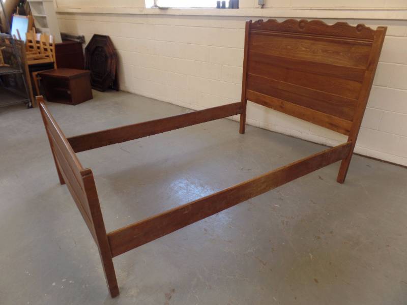 Vintage Oak Bed
