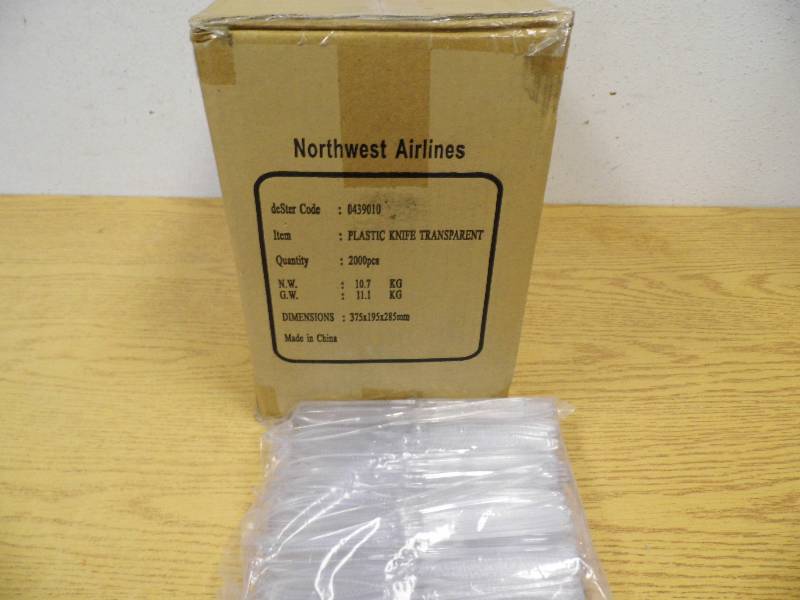 Clear Plastic Knives