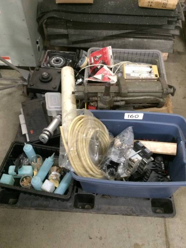 Pallet lot of misc.