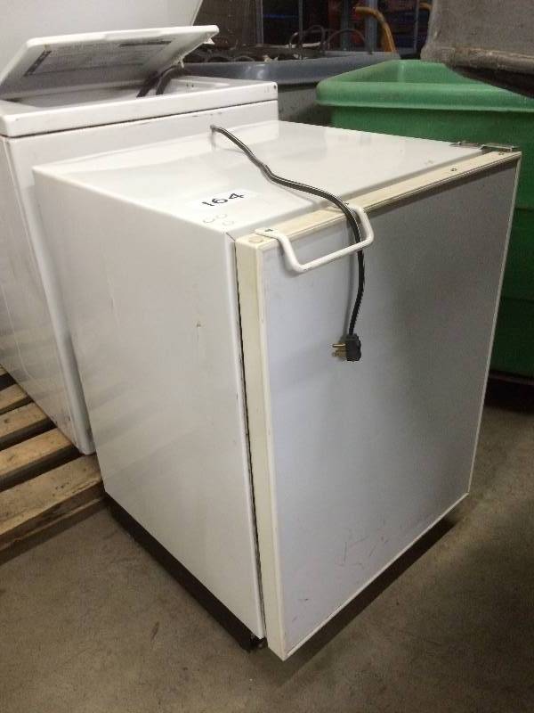 Small refrigerator