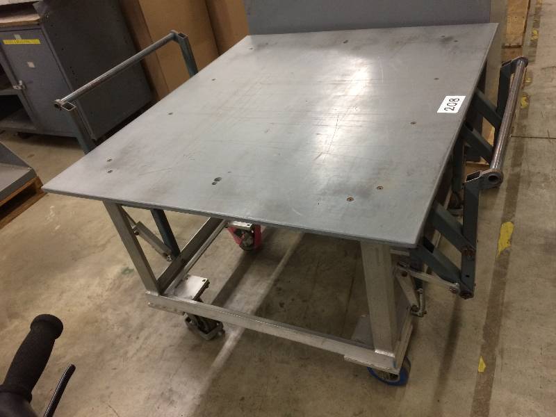 Large heavy duty work table