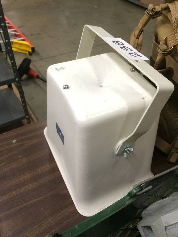 PA speaker horn