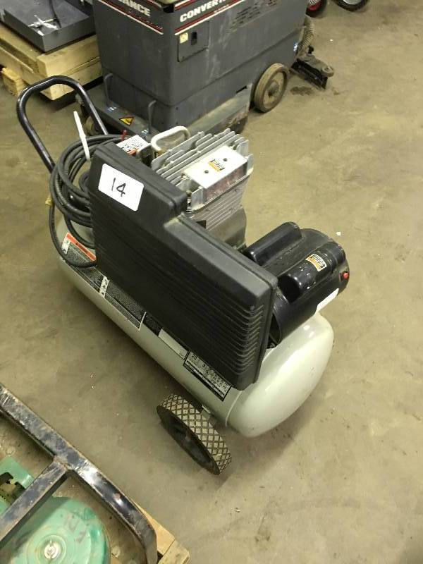 Air compressor