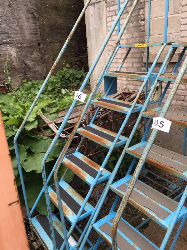 Metal safety warehouse ladder
