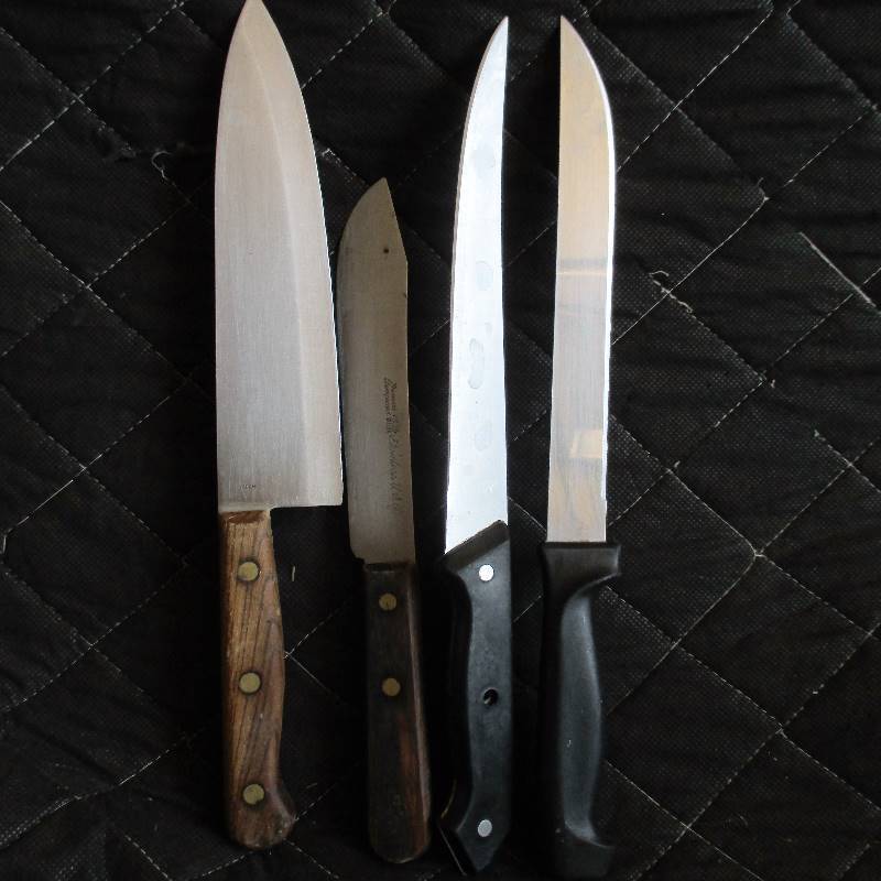 lot 79 image: 4 KITCHEN KNIFES