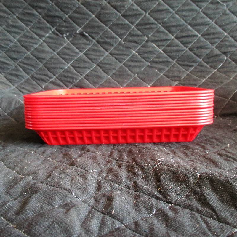 lot 86 image: 12- RED RECTANGLE PLASTIC BASKETS