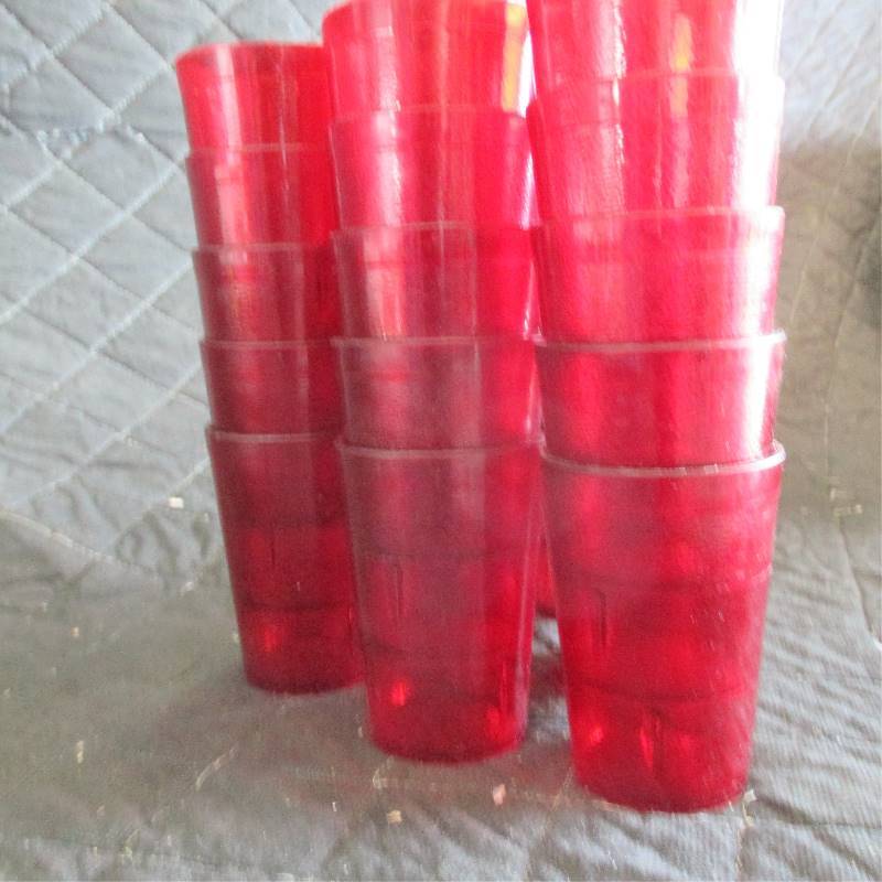 lot 47 image: 30- RED JUICE GLASSES