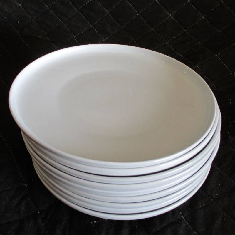 lot 65 image: 9- 11 CHINA PLATES