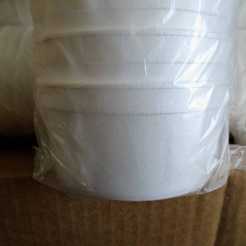 lot 118 image: FOAM BOWLS