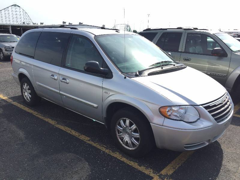 2007 Chrysler Town & Country Touring