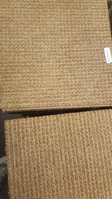 100 sq. ft. (45 Tiles) Commerial Grade, Rubber Backed.