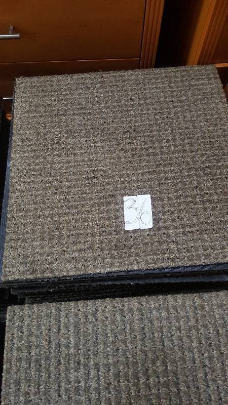 100 sq. ft. (45 Tiles) Commerial Grade, Rubber Backed.