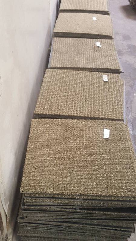 100 sq. ft. (45 Tiles) Commerial Grade, Rubber Backed.