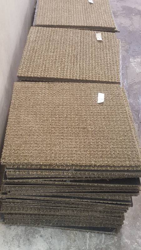 100 sq. ft. (45 Tiles) Commerial Grade, Rubber Backed.