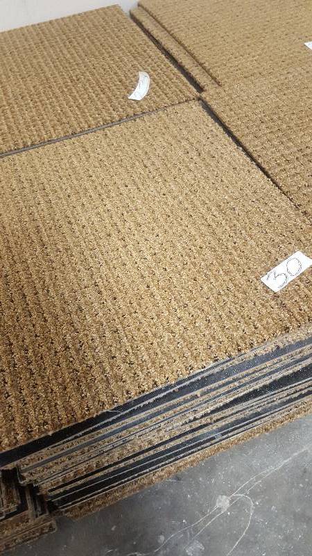 100 sq. ft. (45 Tiles) Commerial Grade, Rubber Backed.