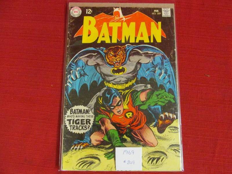 lot 17 image: Comic