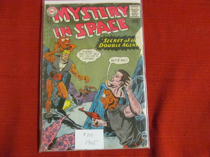lot 33 image: Comic