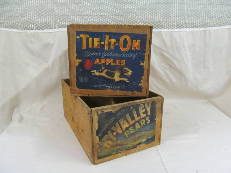 lot 87 image: vintage wood crates