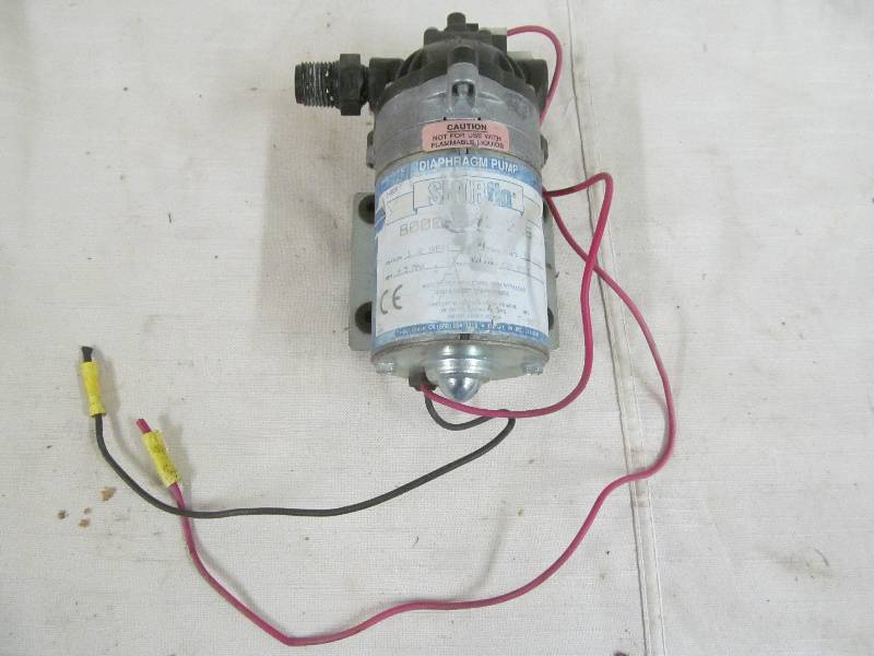 lot 135 image: electric pump