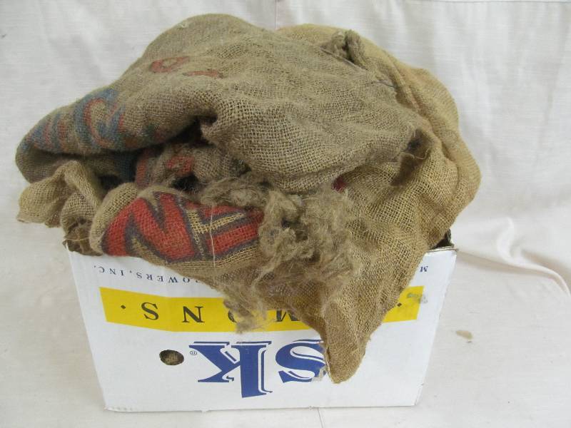 lot 152 image: burlap sacks